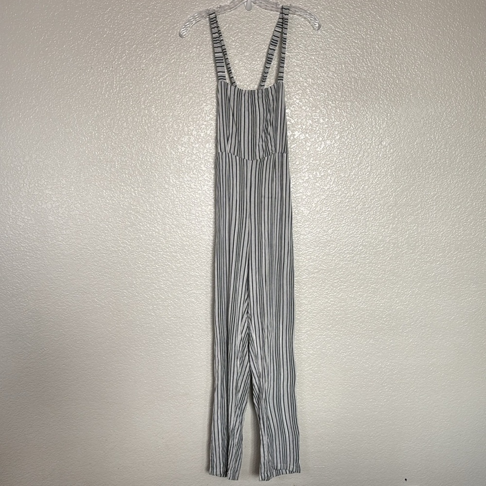 Amuse Society White & Gray Stripped Tie-Back Jumpsuit - Picture 3 of 5
